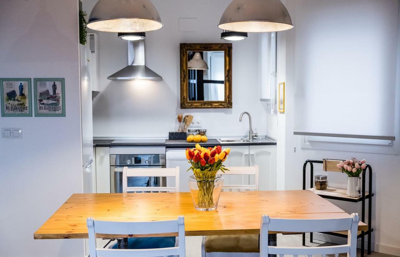 Logrono Centro, Una Casa Con Vistas מראה חיצוני תמונה