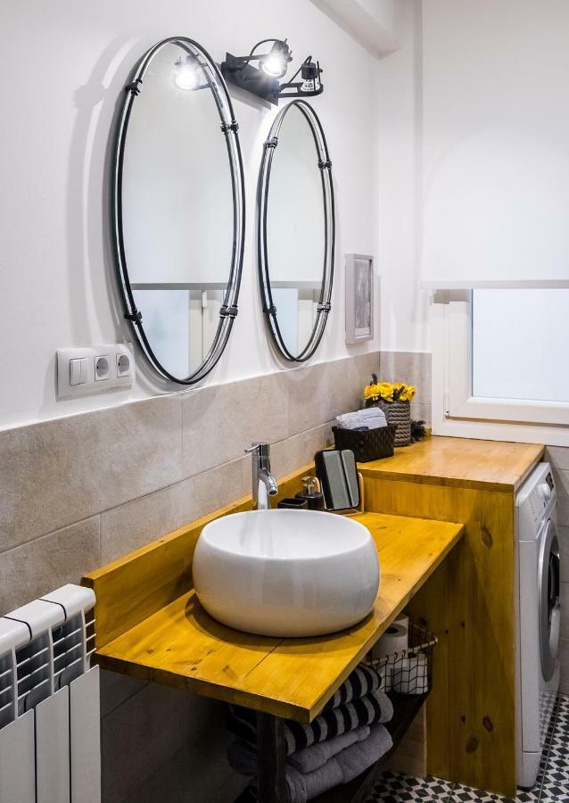 Logrono Centro, Una Casa Con Vistas מראה חיצוני תמונה